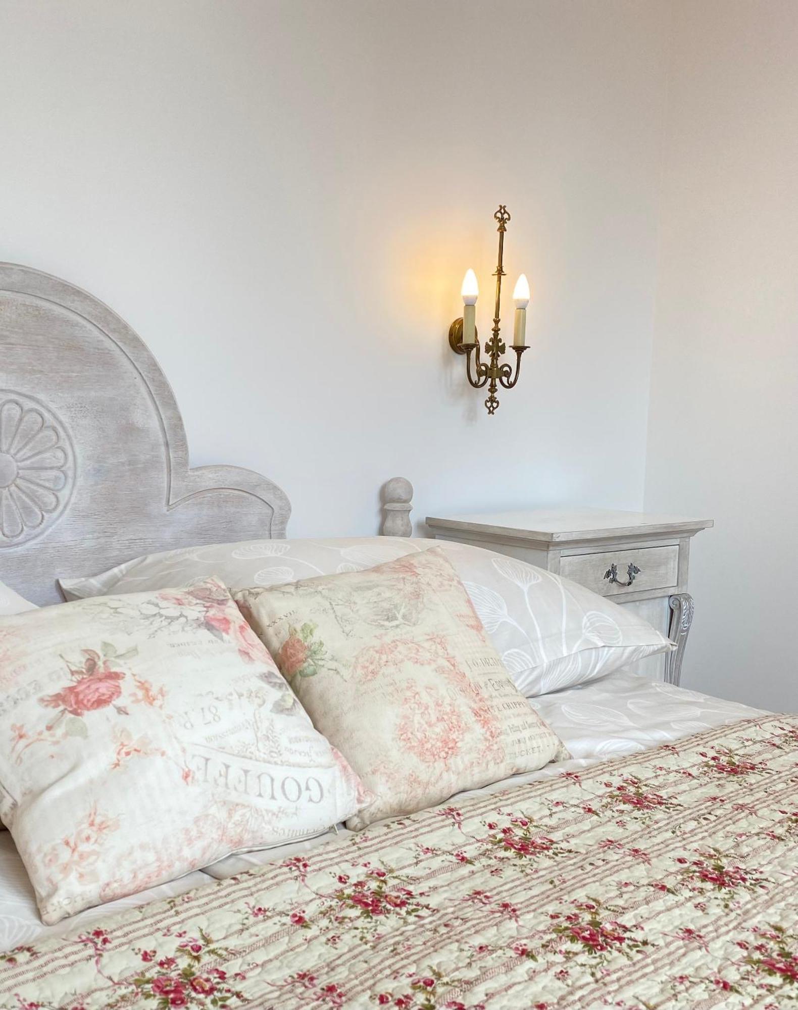Sonnenhof 1737 - Ferienzimmer & Apartments Barbelroth Luaran gambar
